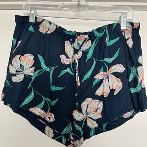 Flowery flowing shorts from obey